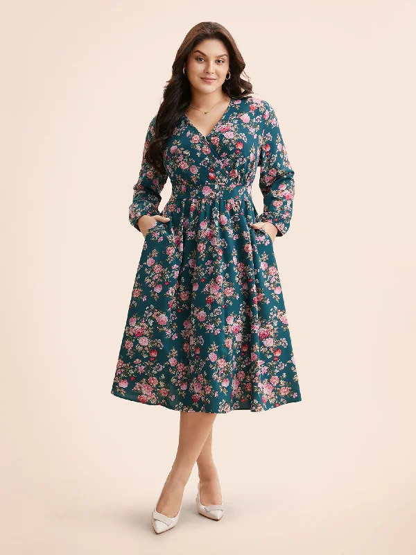 Floral Overlap Collar Gathered Dress